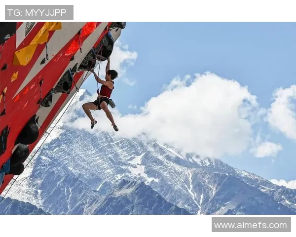 中国攀岩队历史性夺得世界杯团体冠军实现突破性胜利